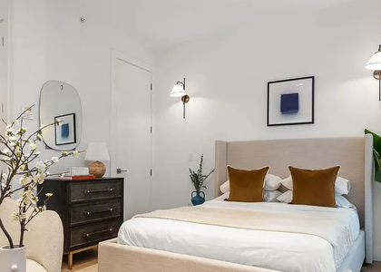 58 Vanderbilt Avenue - Photo 1