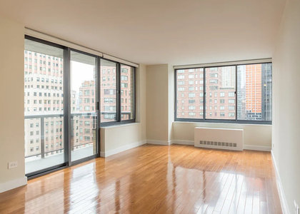 West 48th Street - Photo 1