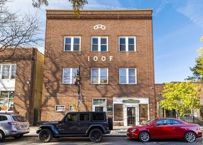 47 Beekman Avenue - Photo 1