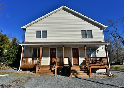 127 Pine Street - Photo 1