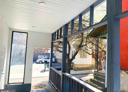 3215 Summer Street - Photo 1