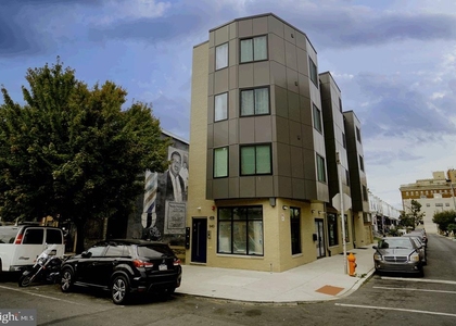 540 S 52nd Street - Photo 1
