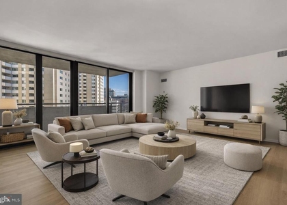 4620 N Park Avenue - Photo 1
