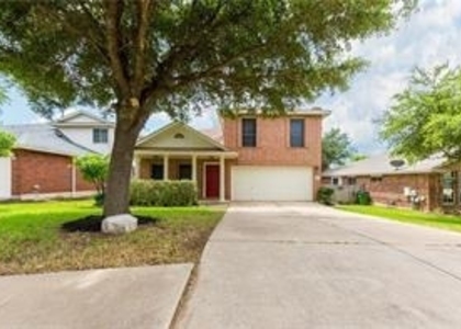 805 Chiselpoint Cv - Photo 1