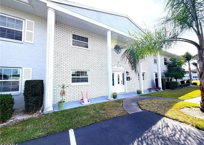 7050 Nantucket Circle - Photo 1