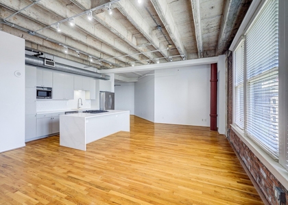 201 Main Street - Photo 1