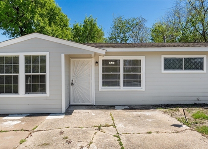 7725 St Lo Road - Photo 1