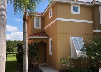 921 Las Fuentes Drive - Photo 1