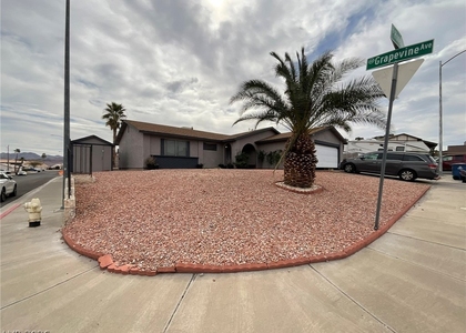 707 Honeybee Court - Photo 1