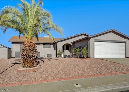 707 Honeybee Court - Photo 1