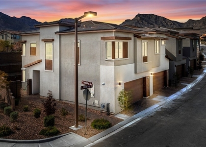 633 Infinity Ridge Street - Photo 1
