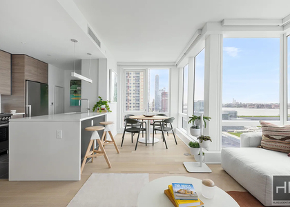 West 38th Street - Photo 1