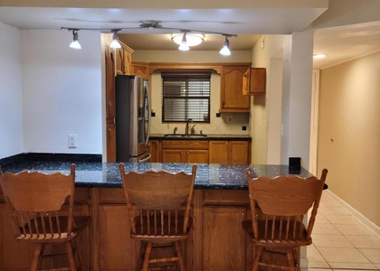 2977 Nw Riverside Drive - Photo 1