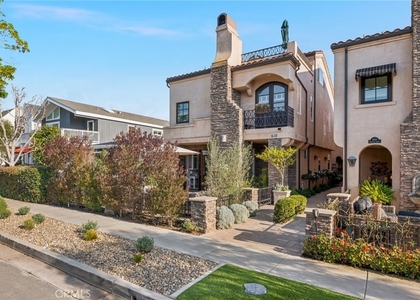 610 Marigold Avenue - Photo 1