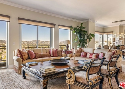 10727 Wilshire Boulevard - Photo 1