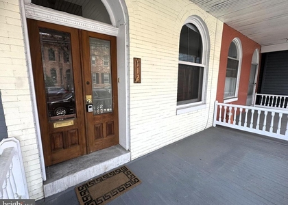 112 E 3rd Street - Photo 1