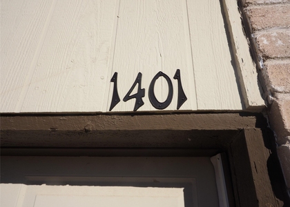 1403 Hermitage Dr - Photo 1