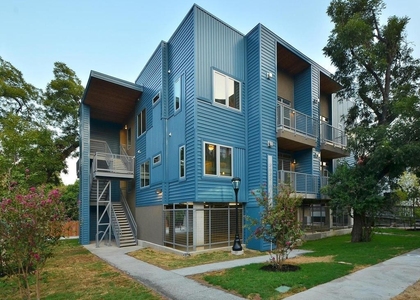 2822 Rio Grande St - Photo 1