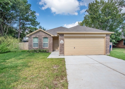 13006 Lazy Lane - Photo 1
