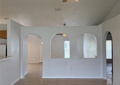 405 Francisco Way - Photo 1