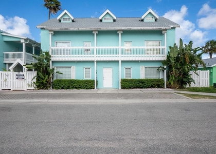 301 S Central Avenue - Photo 1
