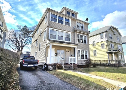 70 Monroe Street - Photo 1