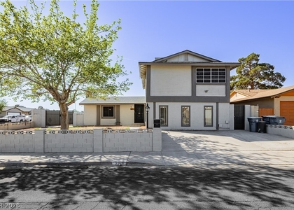 3969 Manford Circle - Photo 1