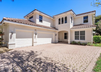 2013 Harbor View Circle - Photo 1
