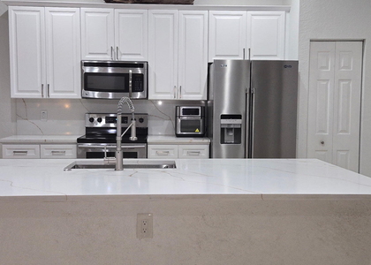 2013 Harbor View Circle - Photo 1