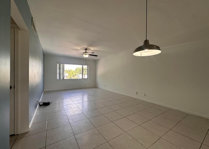 5800 Ne 22nd Way - Photo 1