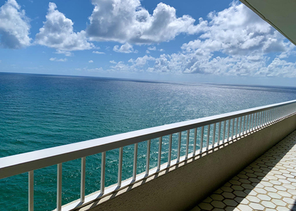 5540 N Ocean Drive - Photo 1