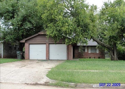 2124 Allenhurst Street - Photo 1