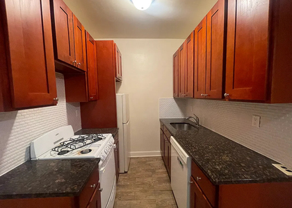 75th Street and 35th Avenue - Photo 1