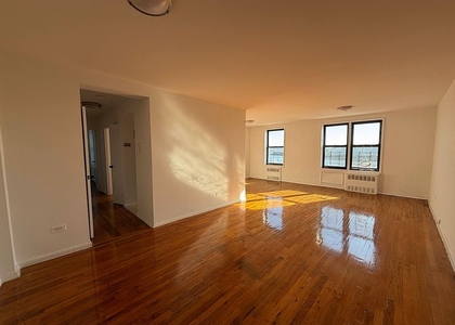 Randall Avenue - Photo 1