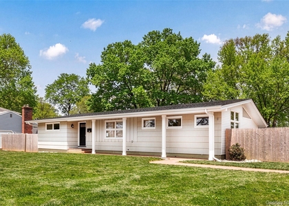 58 N Howells Point Road - Photo 1