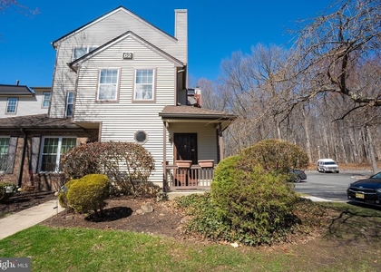 6202 Cedar Court - Photo 1