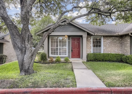 1015 E Yager Ln - Photo 1
