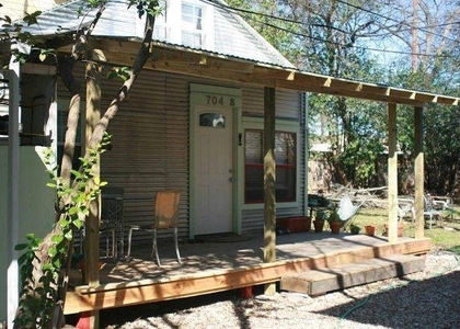 704 Franklin Blvd - Photo 1