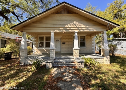 1617 E 14th Street - Photo 1