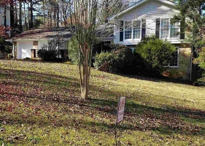4077 Linda Lane Sw - Photo 1