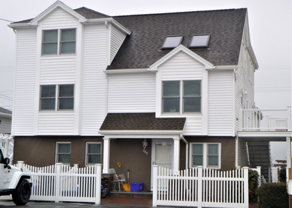 289 Portsmouth - Photo 1