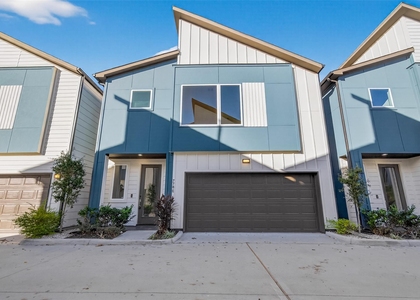 778 Paul Quinn Street - Photo 1