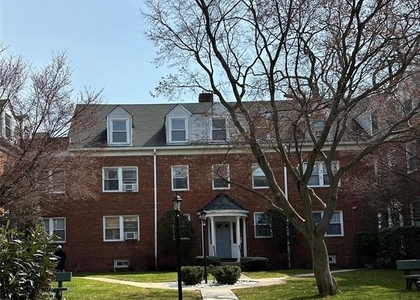 735 Elm - Photo 1