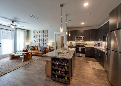 15915 Kingfield Drive - Photo 1