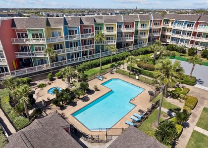 7820 Seawall Boulevard - Photo 1