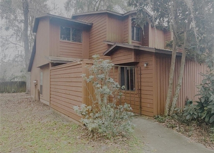 900 Sw 62 Boulevard - Photo 1