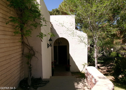 5852 Mira Serena Drive - Photo 1