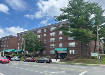 891 West Boulevard - Photo 1