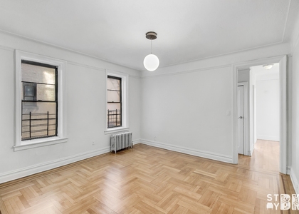 400 Clinton Avenue - Photo 1
