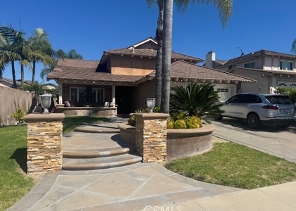 6508 E Marengo - Photo 1